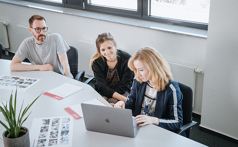 Bei einem gemeinsamen Workshop lernen wir uns kennen und entwickeln neue Ansätze für Marketing und Kommunikation.