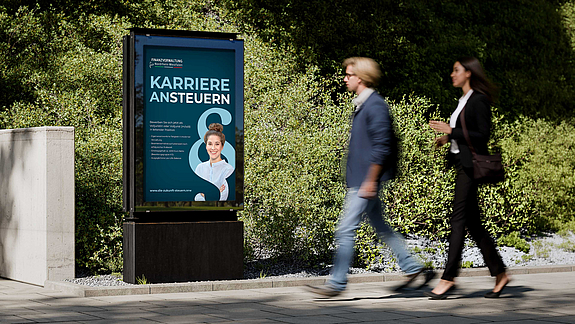 Entdecken Sie leitende Positionen für Volljuristen bei der Finanzverwaltung Nordrhein-Westfalen.